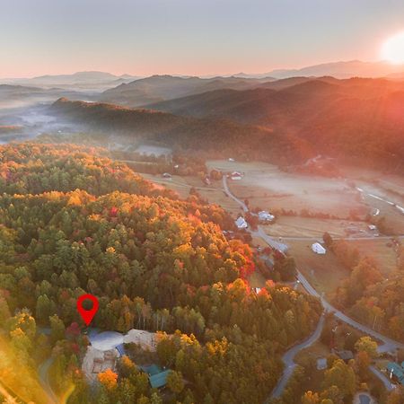 Love Me Tender Studio Cabin Сев'єрвілл Екстер'єр фото