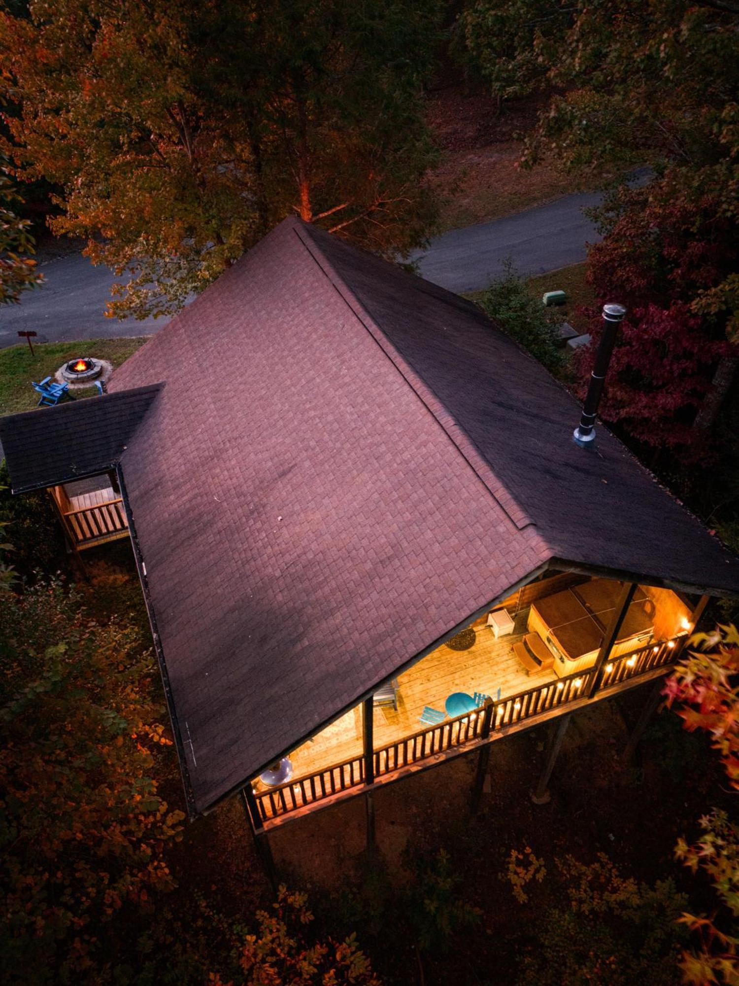 Love Me Tender Studio Cabin Сев'єрвілл Екстер'єр фото